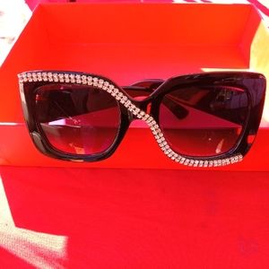 Fashion Style Square Sunglasses